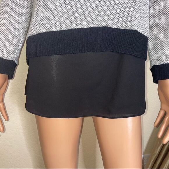 Bar III Women's Sweater Size SM gray and black two in one sweater lightweight - Picture 9 of 9
